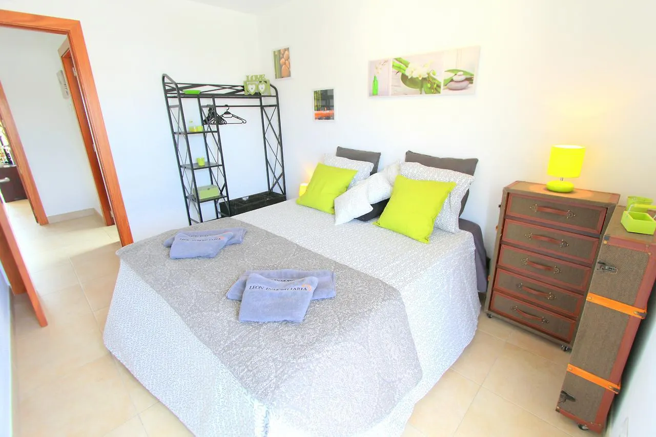 Leon Inmo Luxusvilla Esmeralda - 10029 Empuriabrava 0*,